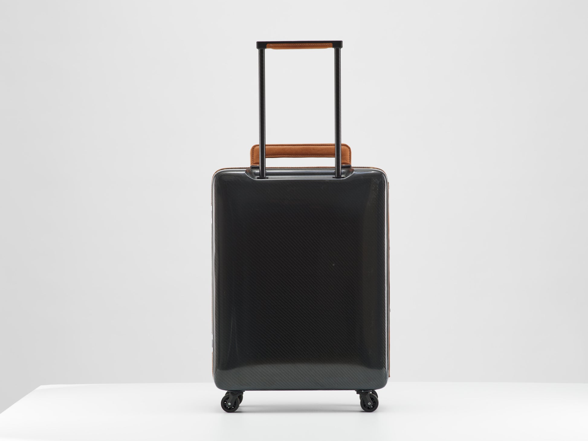 Carbon fiber suitcase